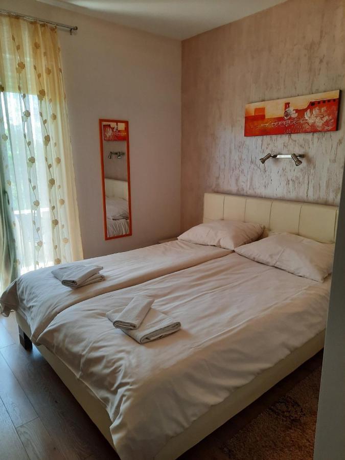 Apartman Eden Otel Poreč Dış mekan fotoğraf